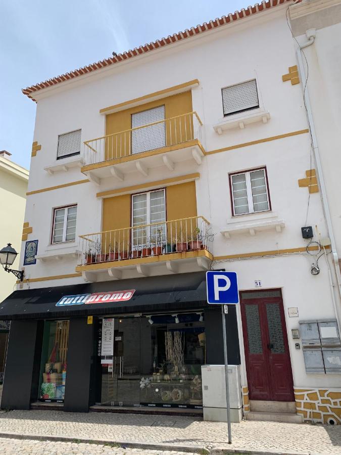 Casa Na Onda Subvila Apartment Nazare Luaran gambar